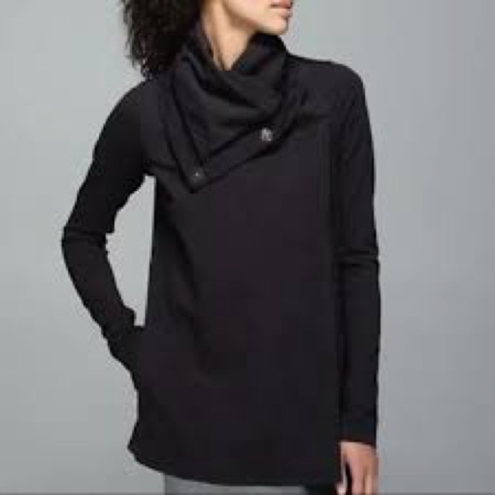 lululemon athletica Black Savasana Wrap size 6